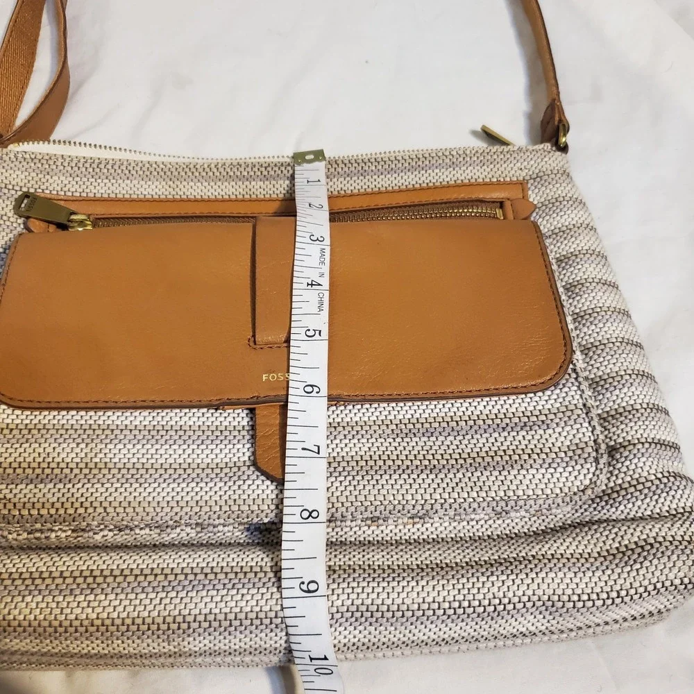 Fossil Women's Kinley Crossbody Tan‎ Bag Leather & Canvas Med Adj Strap